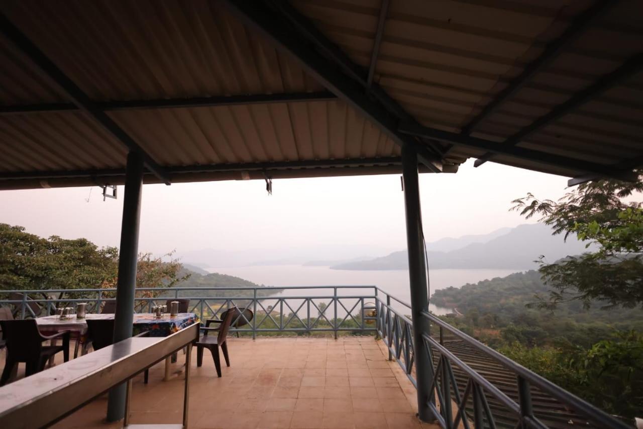 Nisarg Farm Mulshi Bed & Breakfast Dış mekan fotoğraf