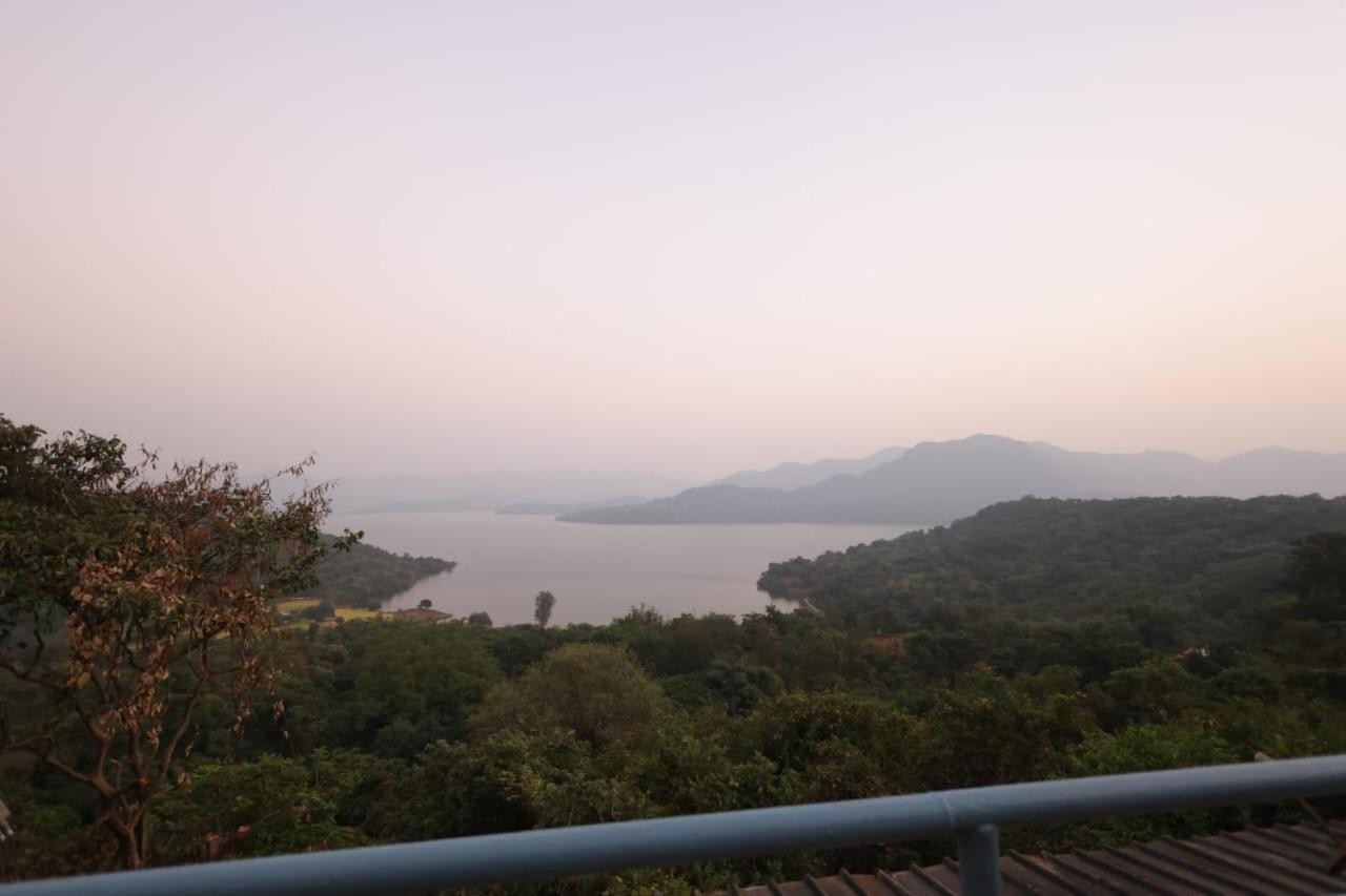 Nisarg Farm Mulshi Bed & Breakfast Dış mekan fotoğraf